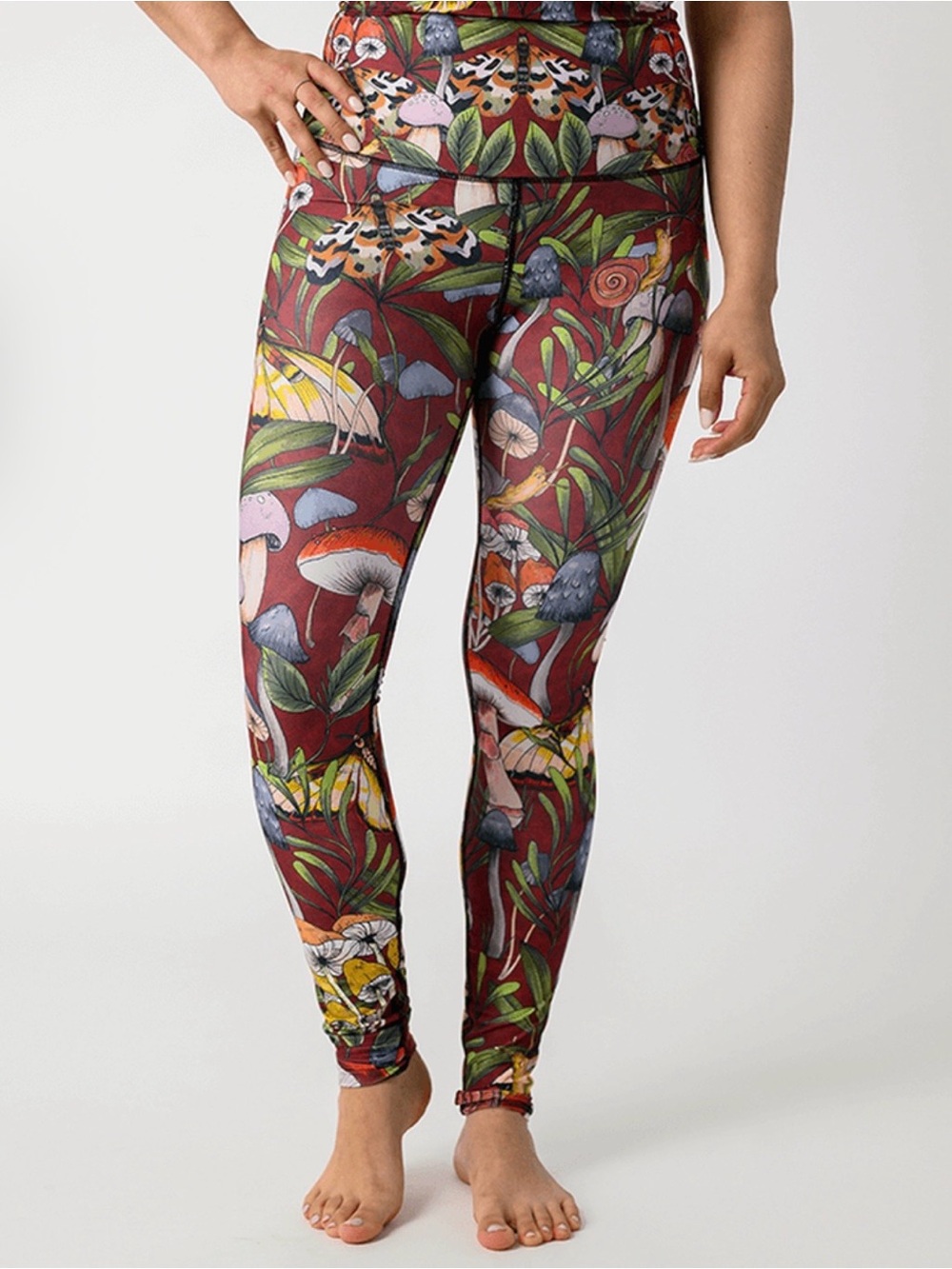 Yoga Democracy Fun Gal Mushroom Vivant Print Workout Leggings Women's Medium